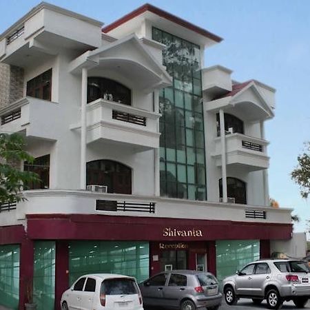 Shivanta Residency Hotel Rishīkesh Esterno foto